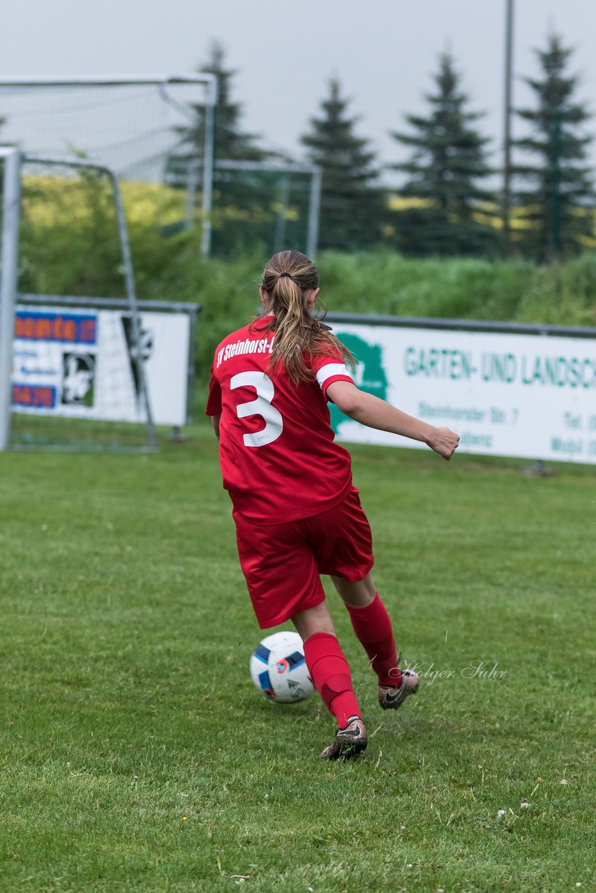 Bild 240 - wCJ SV Steinhorst/Labenz - VfL Oldesloe : Ergebnis: 18:0